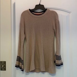 Tommy Hilfiger Sweater Size Small Ruffle Sleeves